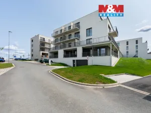 Pronájem bytu 2+kk, Plzeň, Safírová, 66 m2