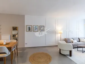 Prodej bytu 2+1, Agios Amvrosios Keryneias, Kypr, 78 m2