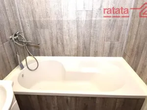 Pronájem bytu 2+1, Chomutov, Beethovenova, 49 m2