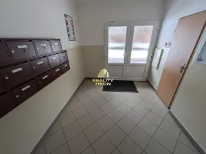 Prodej bytu 2+1, Chomutov, Vrchlického, 55 m2