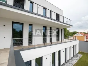 Prodej bytu 5+kk, Praha - Záběhlice, Práčská, 155 m2