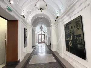 Pronájem kanceláře, Praha - Nové Město, Lazarská, 379 m2