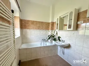 Pronájem bytu 1+1, Praha - Žižkov, U kněžské louky, 70 m2