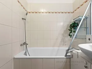 Prodej bytu 3+kk, Praha - Čakovice, Hakenova, 65 m2