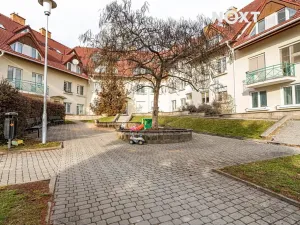 Prodej bytu 1+kk, Brno, Högrova, 37 m2