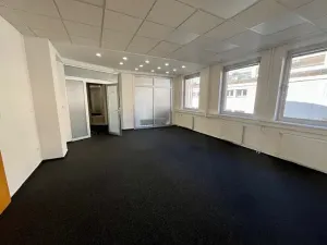 Pronájem kanceláře, Praha - Karlín, Prvního pluku, 63 m2