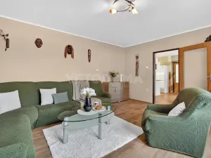 Prodej rodinného domu, Benešovice, 231 m2