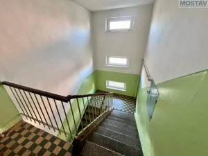 Prodej bytu 3+1, Mladé gardy 2790/11, 43401 Most, 60 m2