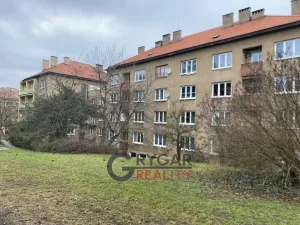 Pronájem bytu 1+kk, Praha - Braník, Jeremenkova, 31 m2