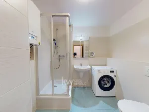 Pronájem bytu 1+kk, Praha - Kyje, Pelušková, 27 m2