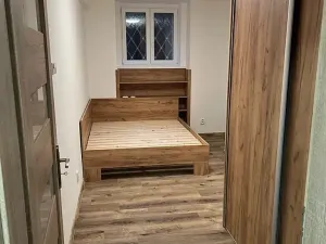 Pronájem bytu 2+kk, Praha - Podolí, Na dolinách, 40 m2