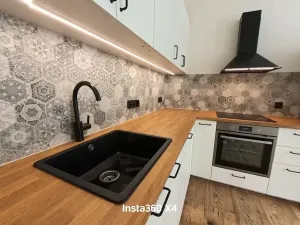 Pronájem bytu 2+kk, Praha - Holešovice, Malá Plynární, 47 m2