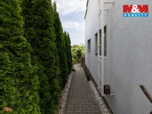 Prodej rodinného domu, Kravaře, Náměstí, 180 m2