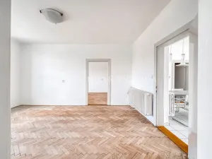 Prodej ubytování, Křižanov, Benešovo náměstí, 530 m2