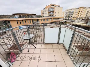 Pronájem bytu 2+kk, Praha - Hostivař, náměstí Přátelství, 58 m2