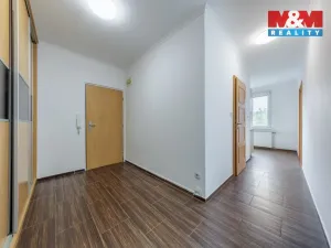 Prodej bytu 3+1, Karlovy Vary - Rybáře, U Koupaliště, 84 m2