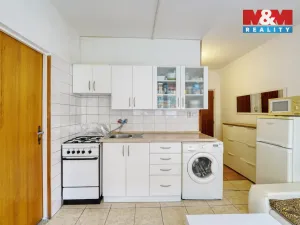 Prodej bytu 1+1, Plzeň - Skvrňany, Křimická, 36 m2