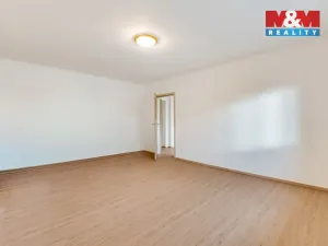 Pronájem bytu 2+1, Hrádek, Pod tratí, 64 m2