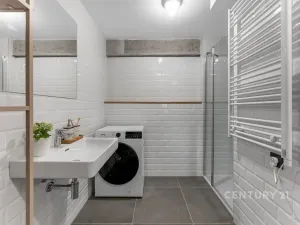 Prodej bytu 2+kk, Praha - Vysočany, Kolbenova, 49 m2