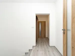 Prodej bytu 3+1, Ostrava, náměstí Antonie Bejdové, 73 m2