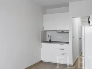 Pronájem bytu 1+kk, Praha - Jinonice, Peroutkova, 23 m2