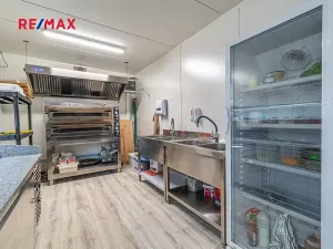 Prodej komerční nemovitosti, Plzeň, 27 m2