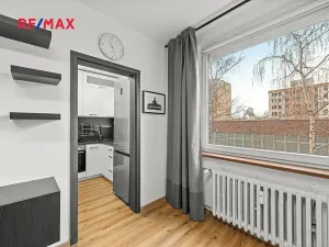 Prodej bytu 1+1, Praha - Chodov, Benkova, 30 m2