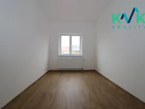Pronájem bytu 2+1, Sokolov, Nádražní, 57 m2