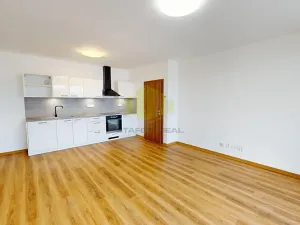 Pronájem bytu 2+kk, Olomouc, Topolová, 56 m2