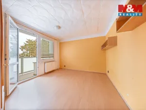 Prodej bytu 2+1, Studená, Komenského, 52 m2