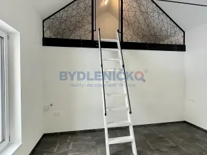 Pronájem rodinného domu, Vlkov, 74 m2