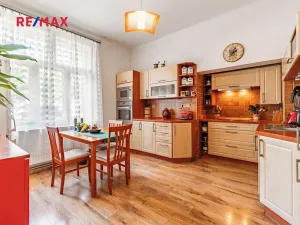 Prodej rodinného domu, Kytlice, 421 m2