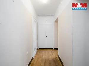 Prodej bytu 3+1, Ústí nad Labem - Neštěmice, Májová, 63 m2