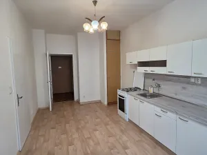 Pronájem bytu 2+1, Hradec Králové, Pospíšilova, 76 m2