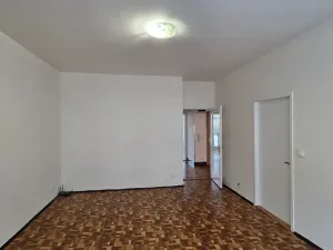 Pronájem bytu 2+1, Hradec Králové, Pospíšilova, 76 m2