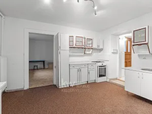 Prodej rodinného domu, Bašť, Předbojská, 58 m2