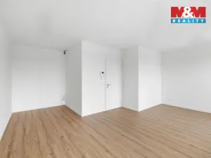 Prodej bytu 1+kk, Kladno - Dubí, Ke křížku, 51 m2