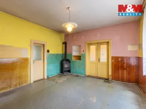 Prodej rodinného domu, Křesín, 141 m2