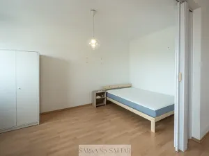 Pronájem bytu 1+kk, Praha - Košíře, Pod Klamovkou, 39 m2