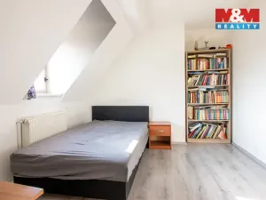 Prodej bytu 2+1, Cvikov - Cvikov II, Komenského, 48 m2