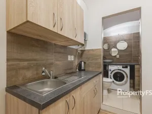 Prodej bytu 1+1, Hostinné, Dolní brána, 28 m2