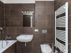 Pronájem bytu 1+kk, Praha - Smíchov, Pod Barvířkou, 36 m2