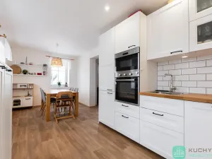 Prodej rodinného domu, Loučná pod Klínovcem, 183 m2