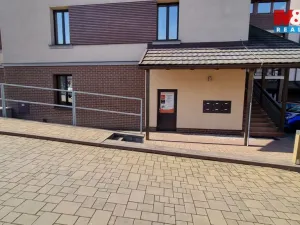 Pronájem obchodního prostoru, Český Těšín, Ostravská, 230 m2