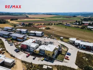 Pronájem bytu 2+kk, Lavičky, 60 m2