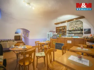 Prodej restaurace, Jílové u Prahy, Masarykovo náměstí, 68 m2