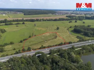 Prodej louky, Hradec Králové - Březhrad, 20182 m2