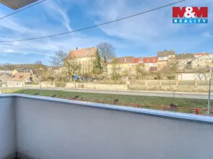 Prodej bytu 3+1, Žlutice, Pod Strání, 75 m2