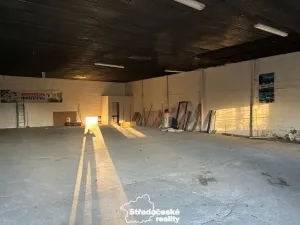 Pronájem skladu, Slapy, 1244 m2