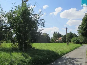 Prodej pozemku pro bydlení, Karle, 755 m2